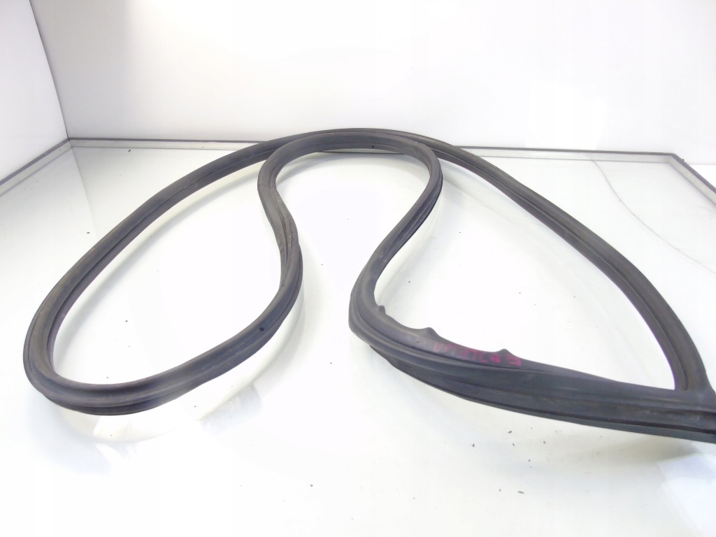 фото №1, Прокладка дверь левая bmw e82 7164947