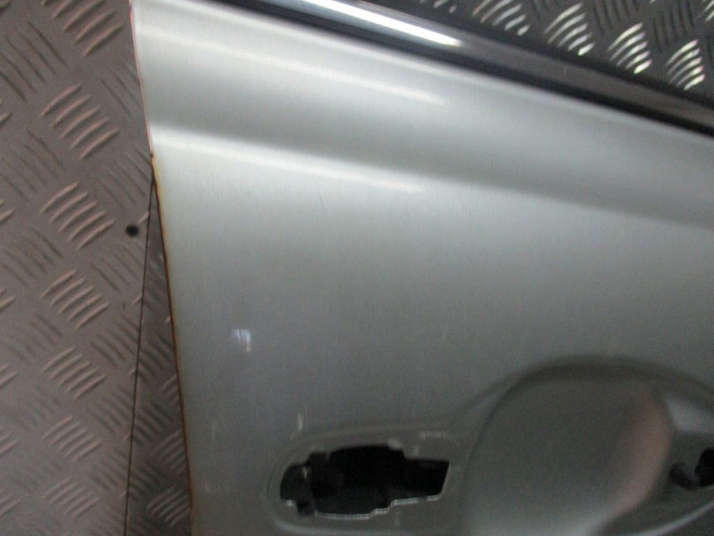 фото №6, Дверь правый перед toyota avensis t25 1co