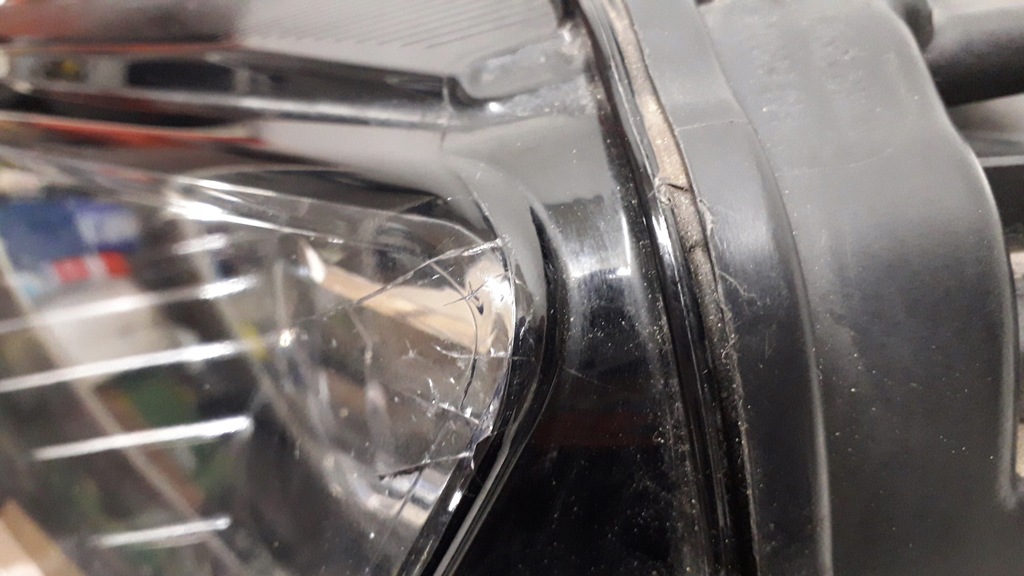 фото №16, Skoda karoq лампа левая передняя full led - корпус