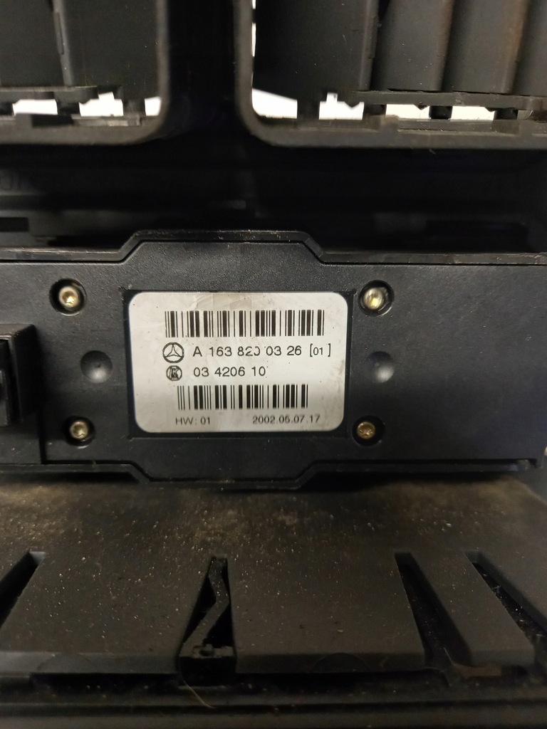 фото №6, Консоль средняя панель окон mercedes-benz ml w163