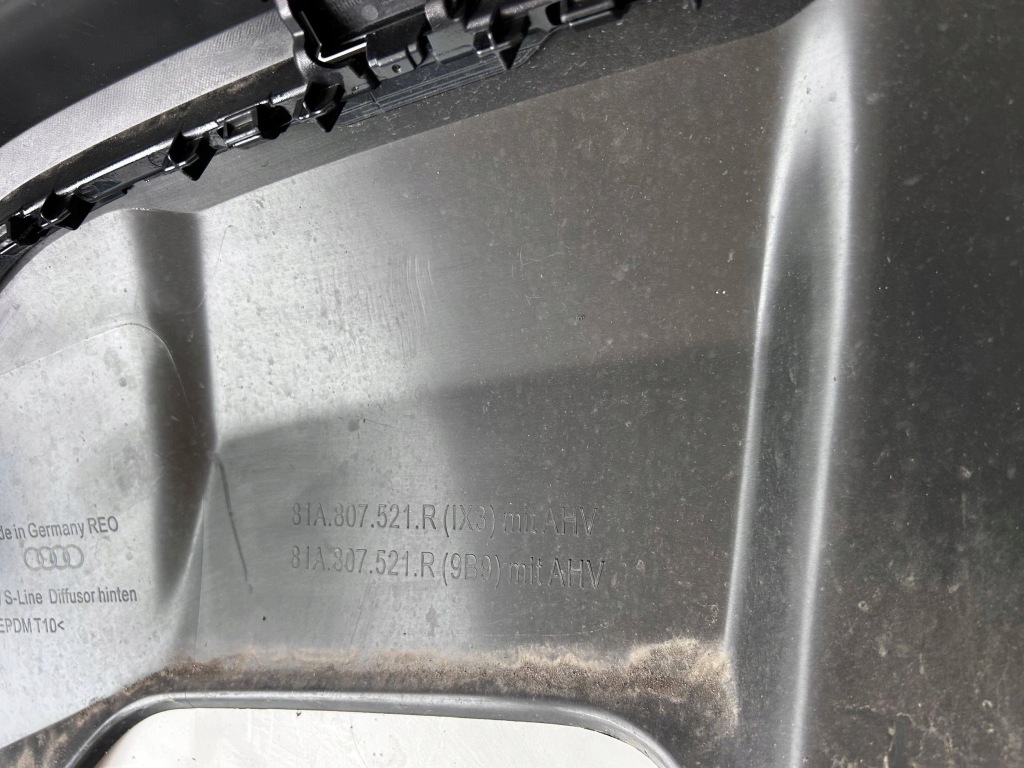 Audi q2 81a lift s-line бампер задня 81a807521 r 81a807511 c d e Київ