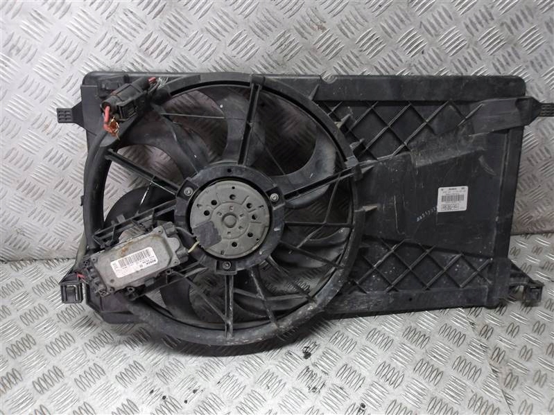 Купити Вентилятор радіатора ford c-max 1.8 16v рестайлінг