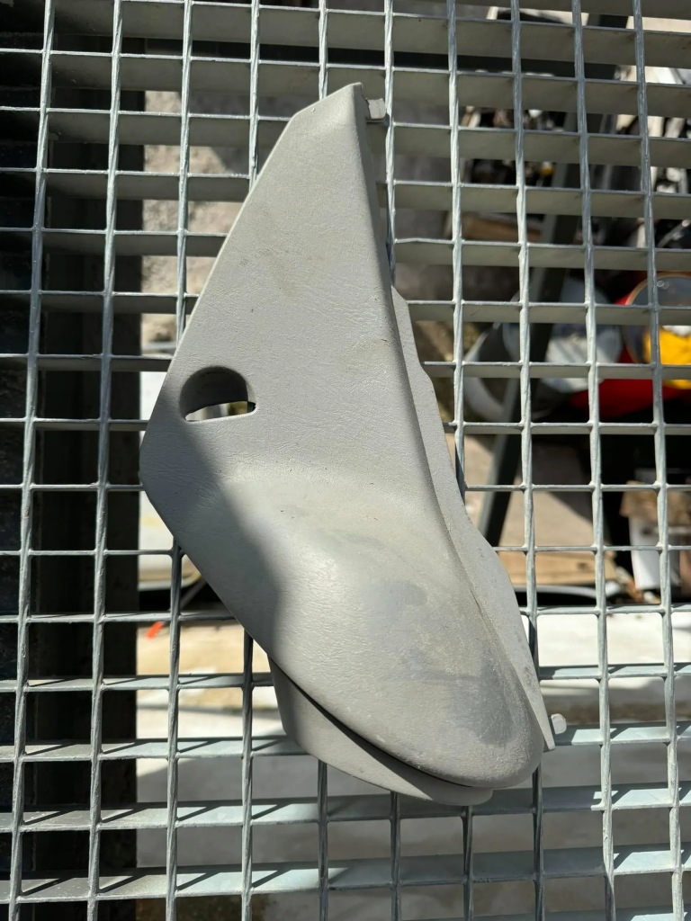 фото №1, Кронштейн na чашка лівий renault trafic 8200485615