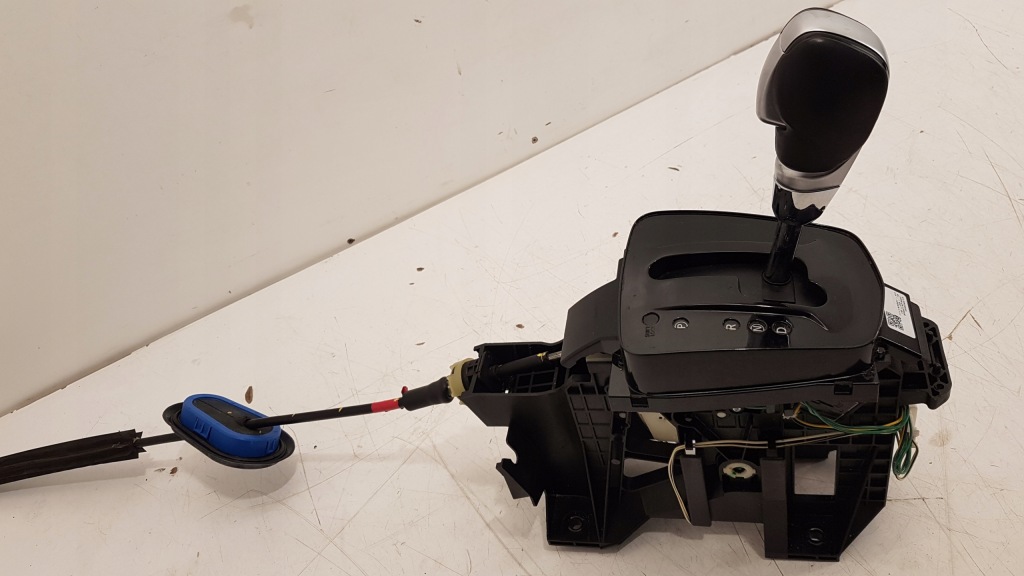 фото №7, Renault kadjar 1.2 tce автоматична коробка передач трос перемикання передач