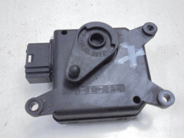 фото №8, Opel zafira b моторчик кришка обігрівача 309368000a