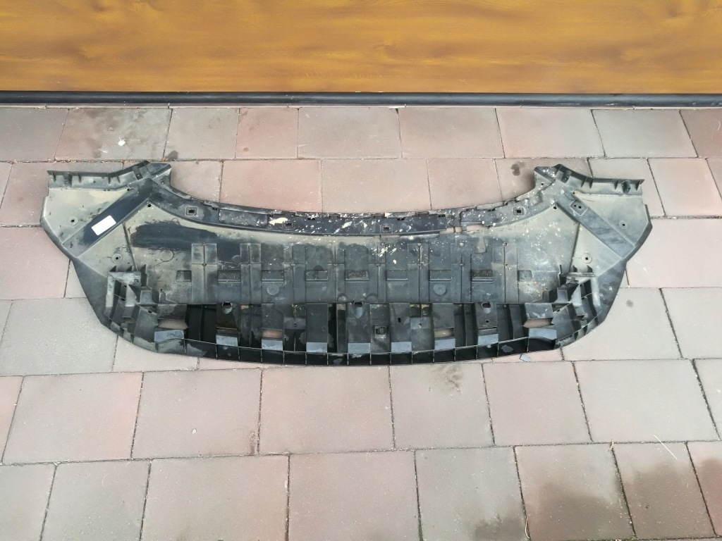 фото №1, Ford fiesta viii 8 mk8 2016-2023---- плита pod бампер