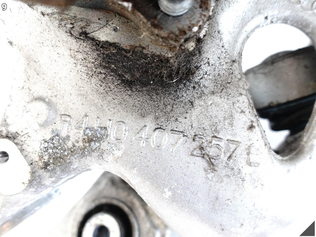 фото №10, Audi a8 s8 4h0 d4 lift 13-17 подвеска поворотный кулак рычаги левая перед 74 km