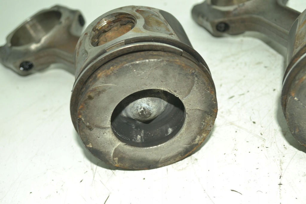 фото №15, Поршень поршні шатун saab 93 9-3 1.9 ttid 180 07-11r