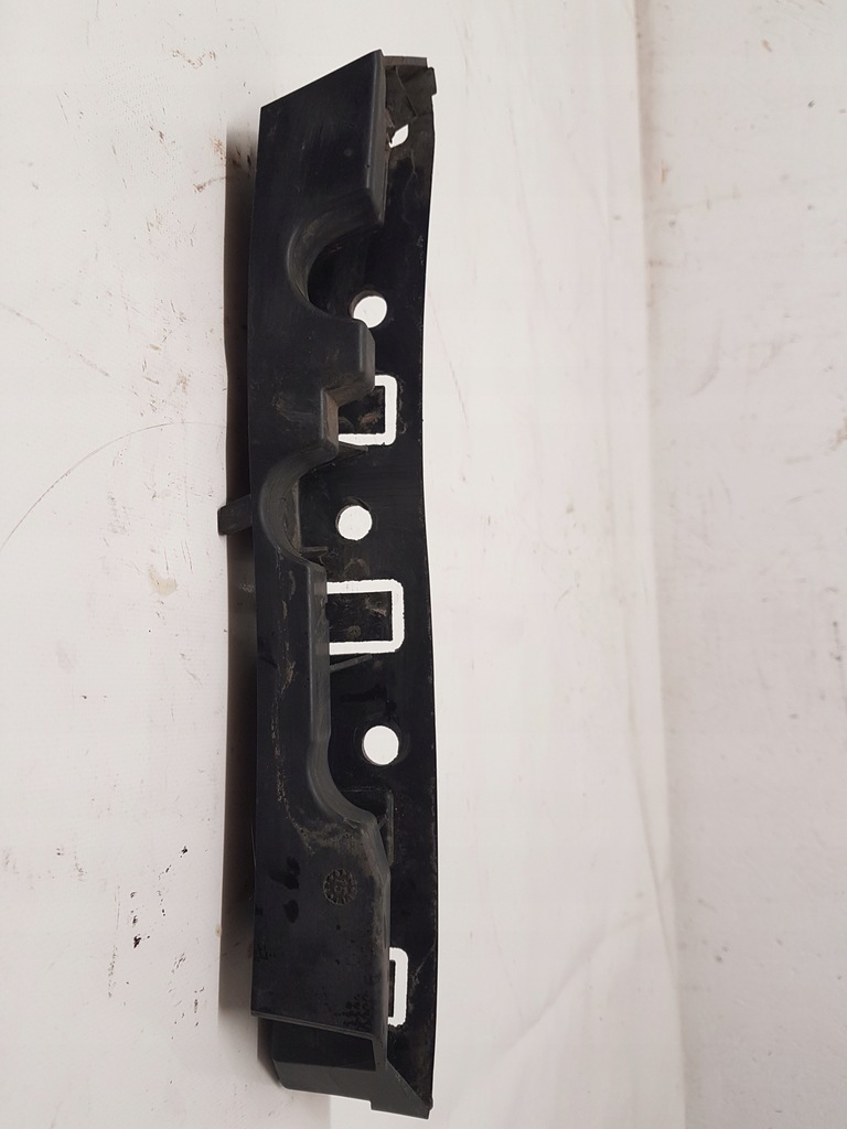 фото №1, Citroen c5 iii направляющая бампера правый перед