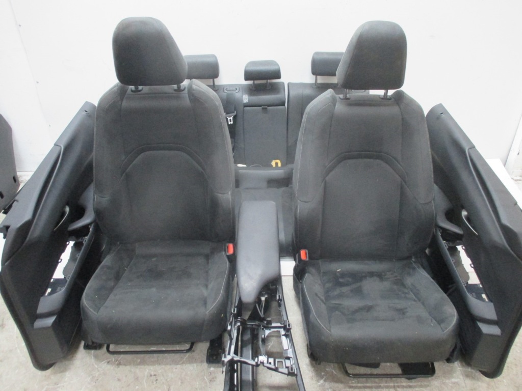 фото №1, Обивка кожа сиденья lexus ux alcantara