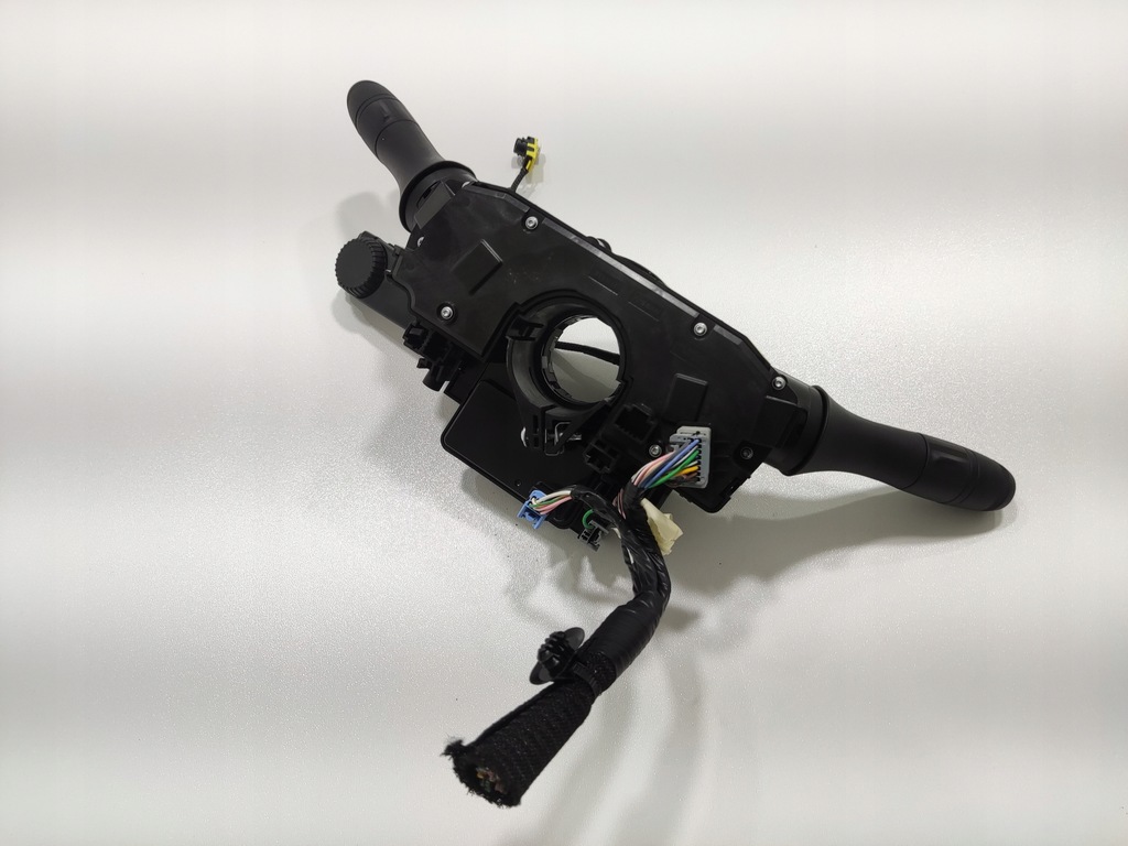 фото №8, Переключатель комбинированный света лента renault zoe ii 25554038r 255674797r