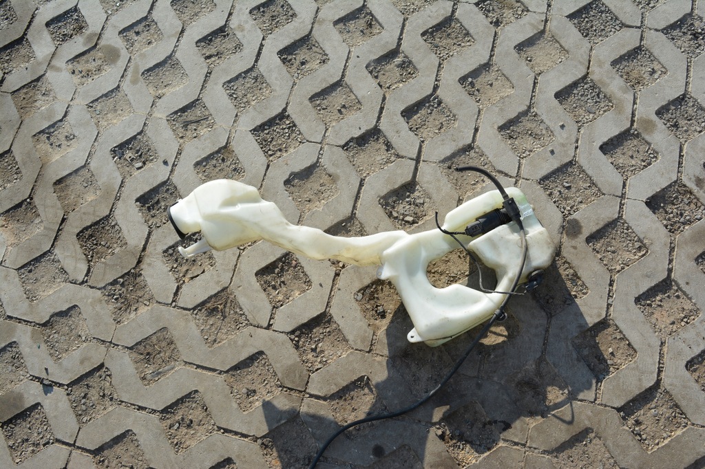 фото №1, Mini coouper r55 clubman бак омывателя