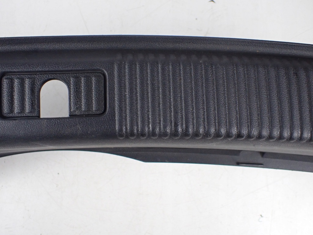 фото №10, Захист край багажника audi a5 8t 8t8864483