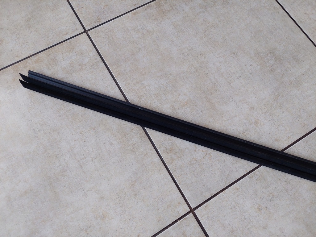 фото №5, Молдинг уплотнитель - правый перед - toyota proace