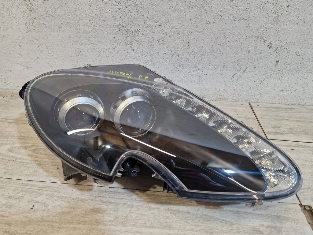 фото №1, Лампа передняя правая ксенон с led aston martin vantage