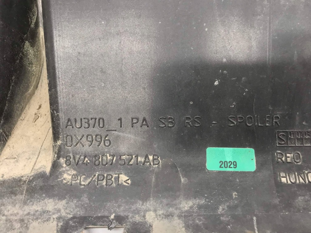 фото №11, Audi rs3 2019 с задний молдинг нижняя бампера заднего