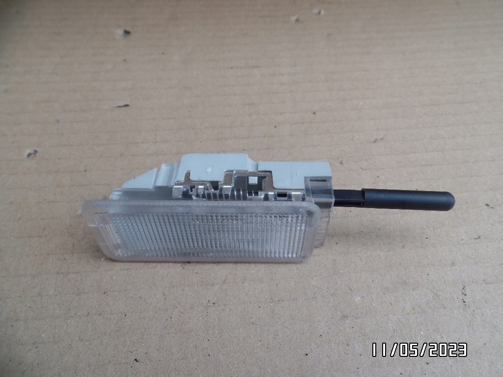 фото №1, Лампа бардачка пасажира citroen c4 ii b7