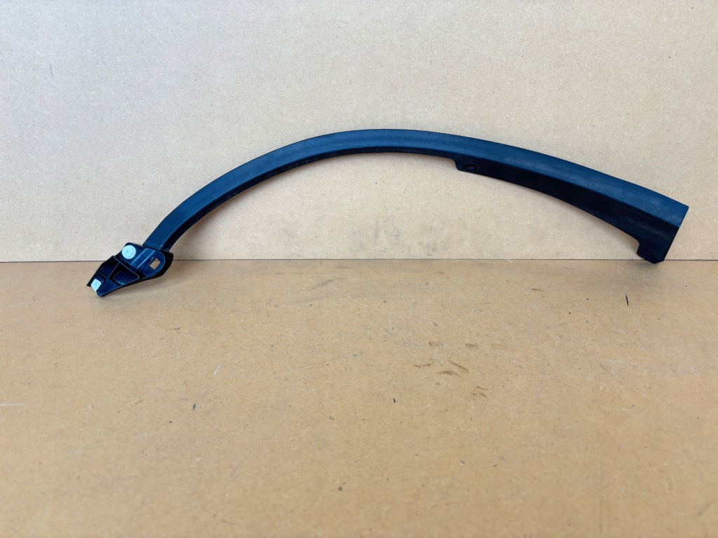 фото №1, Toyota rav4 v молдинг накладка крыла правый задняя