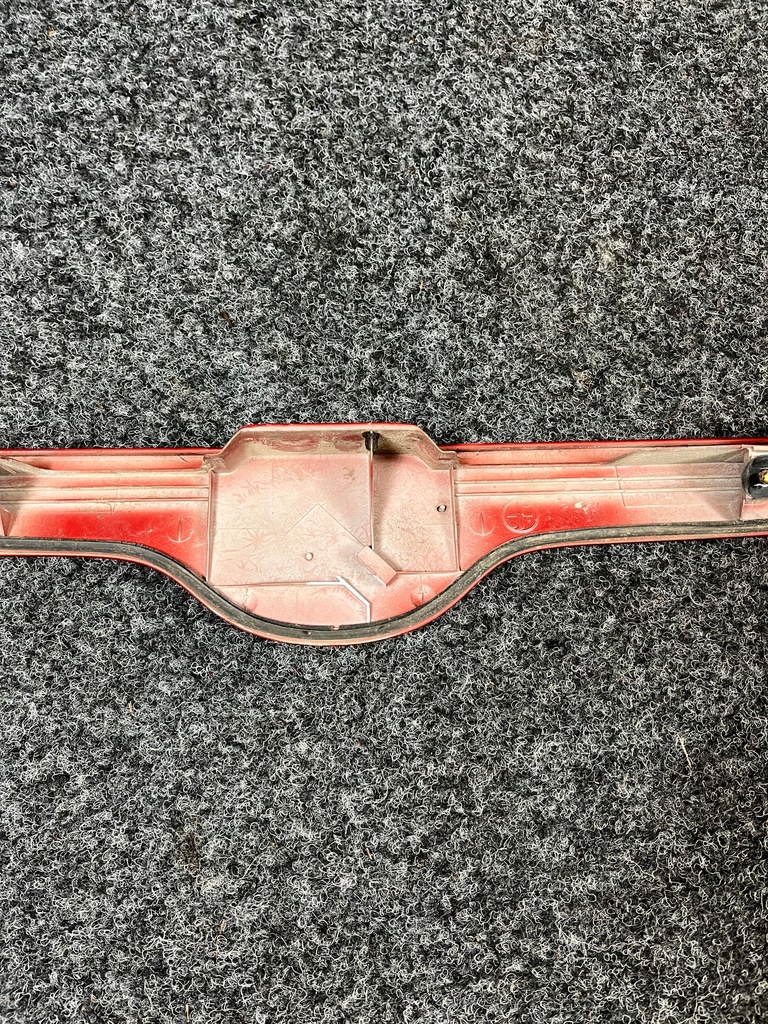 фото №9, Toyota corolla e12 молдинг накладка крышки багажника лак- 3n8