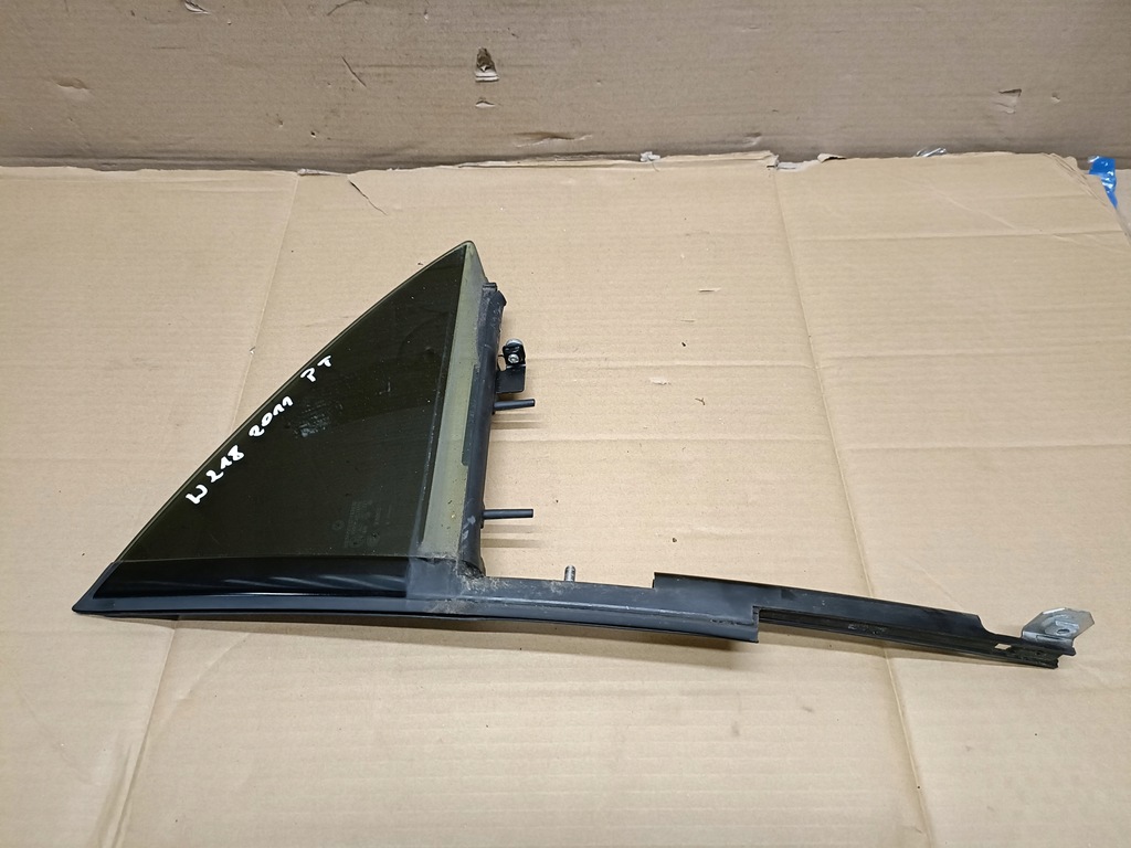 фото №1, Mercedes w218 cls скло двері задня ліва 2011