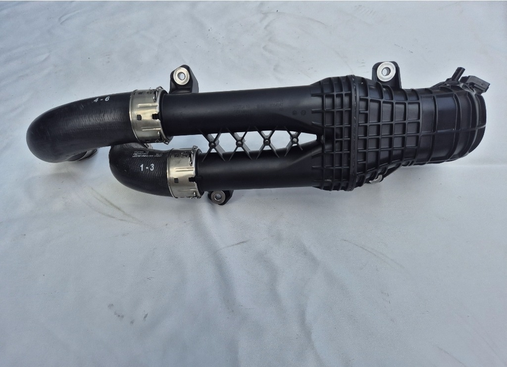 фото №1, Bmw m3 g80 m2 g87, m4 g82 воздуха труба шланг интеркулер 8054842