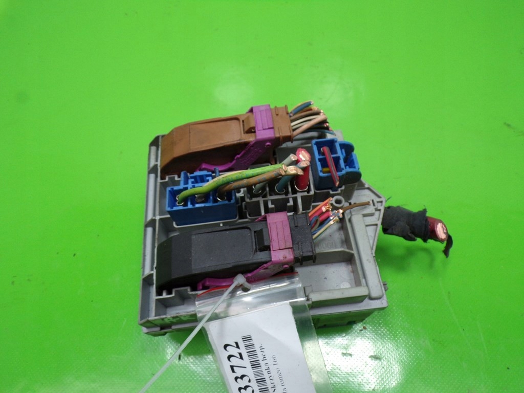 фото №5, Alfa romeo 166 2.4 20v коробка предохранителей 60683102