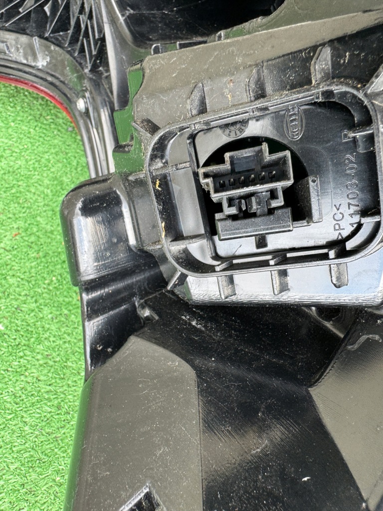 фото №12, Volvo xc60 ii 2017- usa лампа права задня eu org 31655359