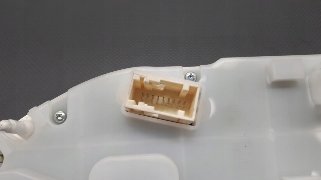 9801904780h лічильник приладова панель peugeot 208 1.2 vti 14r в Україні