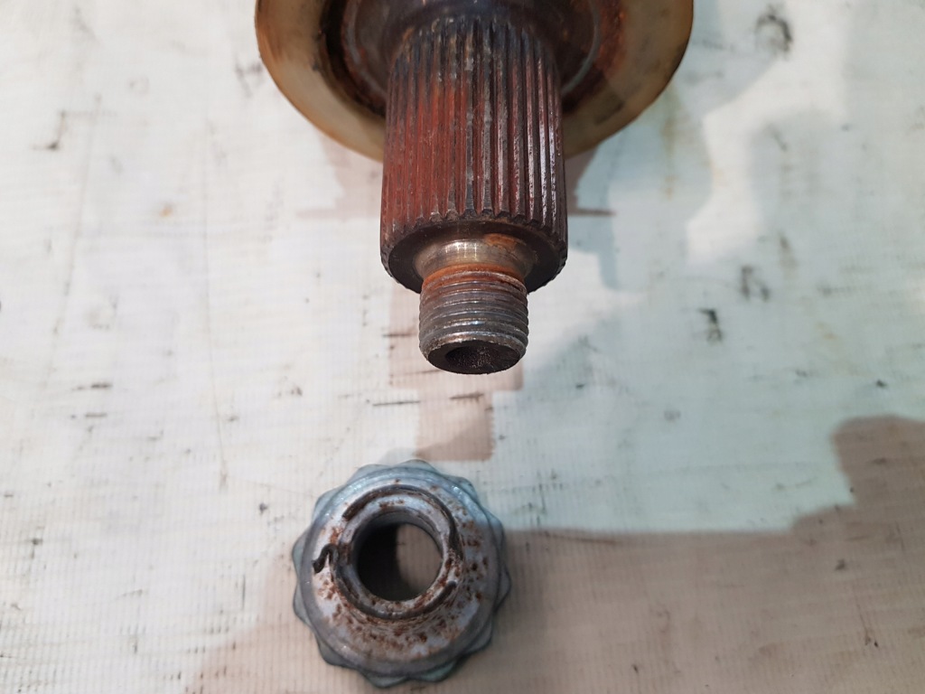 Приводной вал левая левый перед seat vw skoda 1.4b Цена