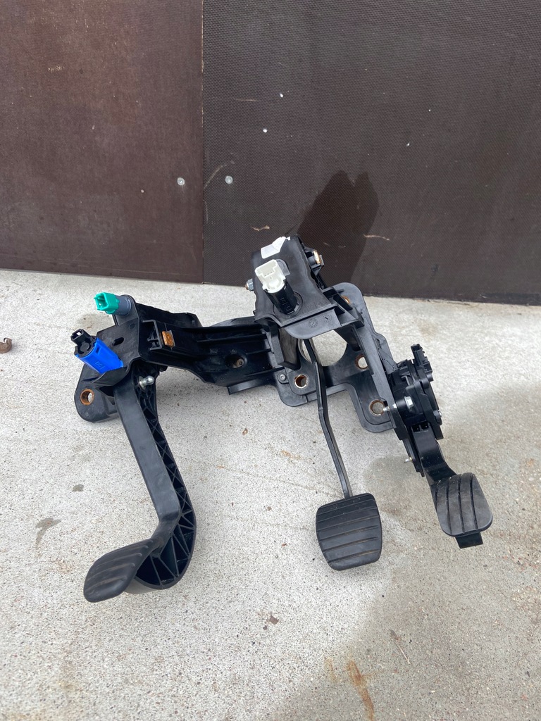 фото №1, Renault master iii педаль педали 180101626r