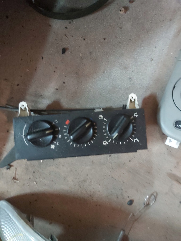 фото №1, Панель обдув opel movano