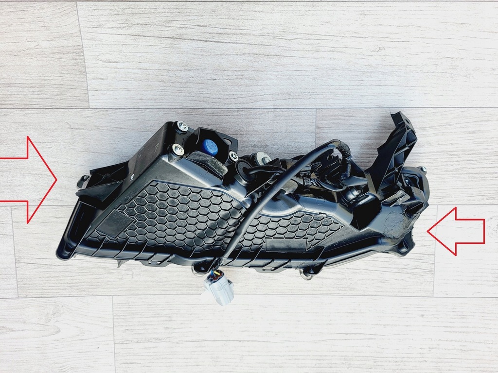 фото №2, Lexus rx 450h lift 19- противотуманная фара передний правый led