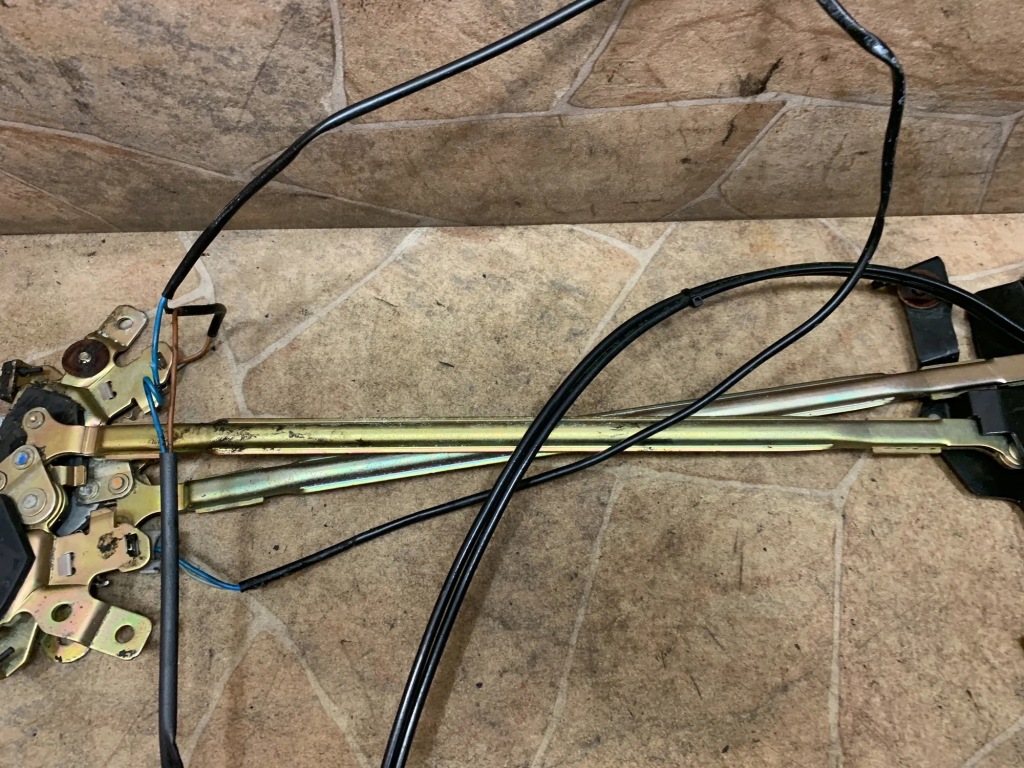 Механизм складывания крыша mercedes-benz sl r230 a2308206510 3.7l бензиновый Оригинал