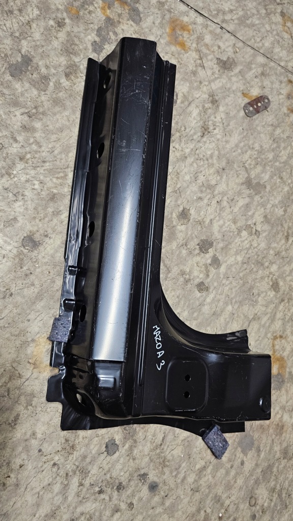 фото №1, Mazda 3 iii bn bm 13-18 порог правый передний