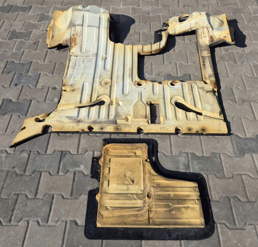 фото №9, Renault trafic ii opel vivaro a обшивка кабины заглушка коврик