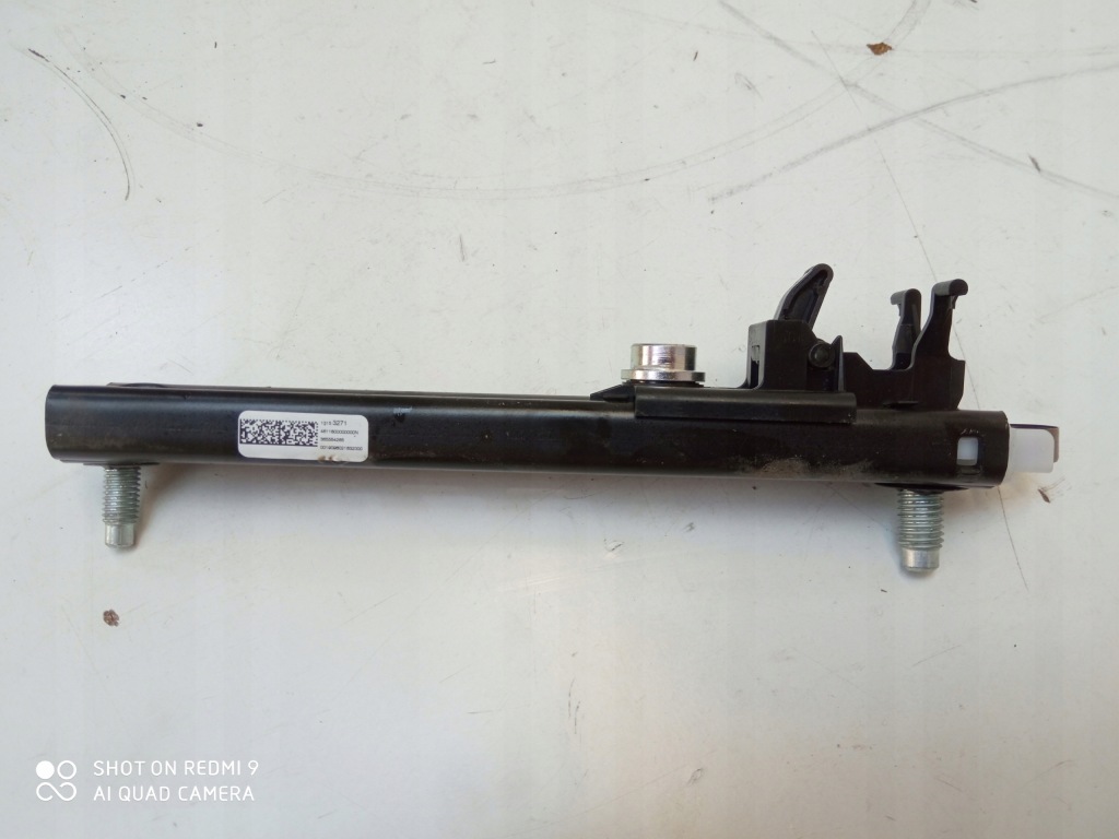 фото №1, Opel corsa e регулювання висоти поперечина 13153271