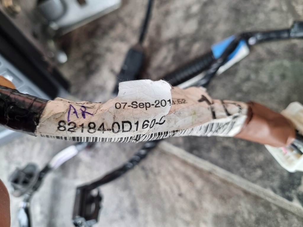 фото №16, Радио навигация камера заднего вида жгут toyota yaris iii lift 14-17r