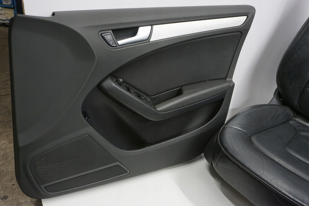 фото №15, Audi a4 b8 sedan сиденья заднее сиденье обшивки подогрев