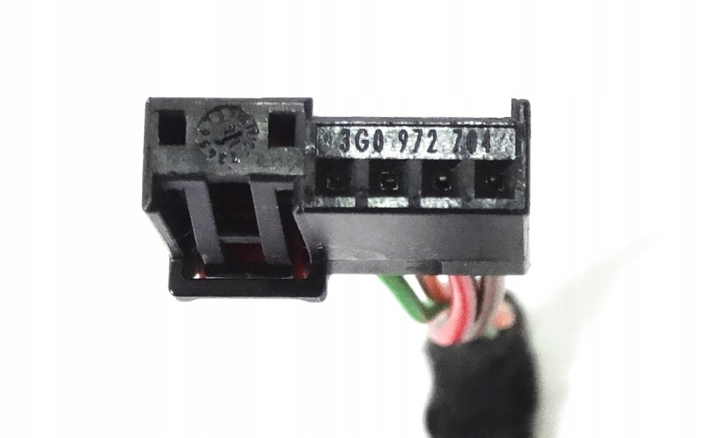 фото №9, Vw sportsvan vw golf vii колодка штекер 3g0972704