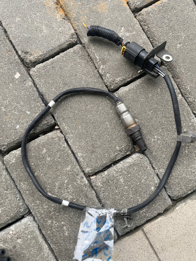 фото №1, Suzuki swift оригинальный номер uaa0002-su001 датчик лямбда-зонд