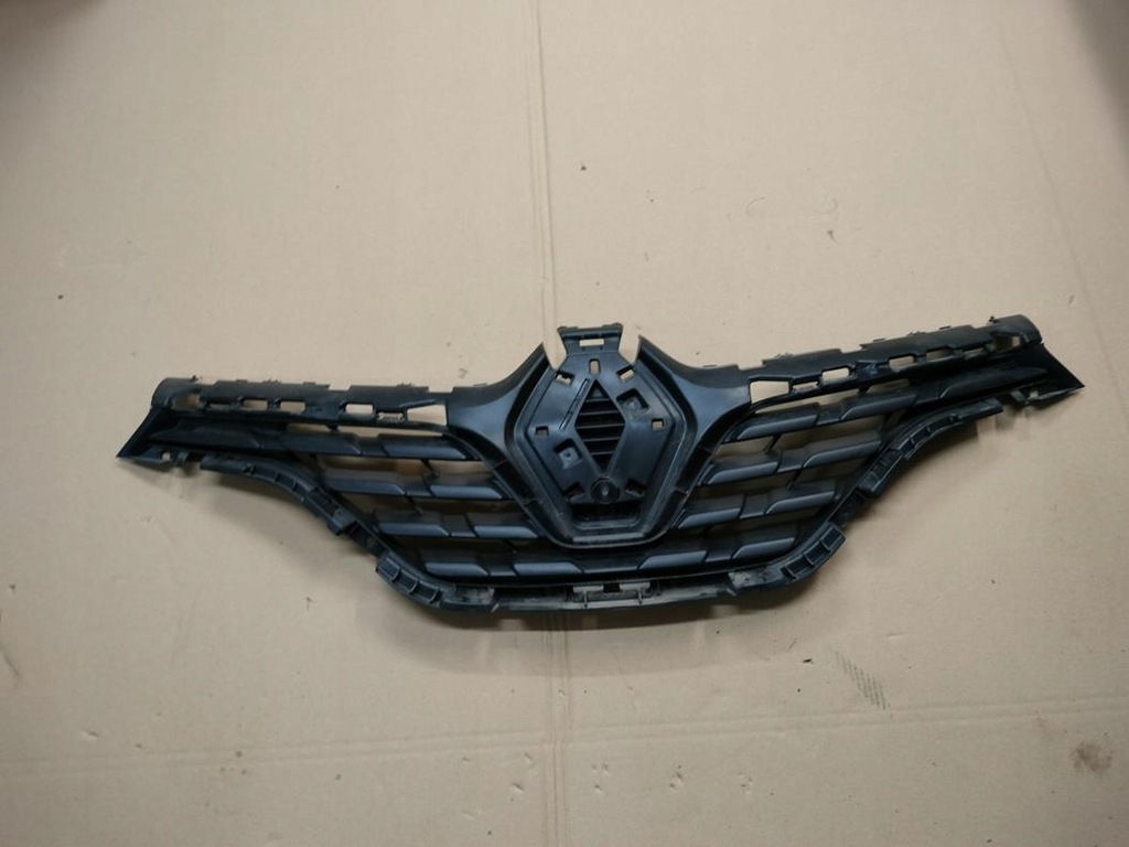 фото №1, Captur i lift 2017- решётка радиатора решётка радиатора решётка радиатора оригинал идеальное состояние