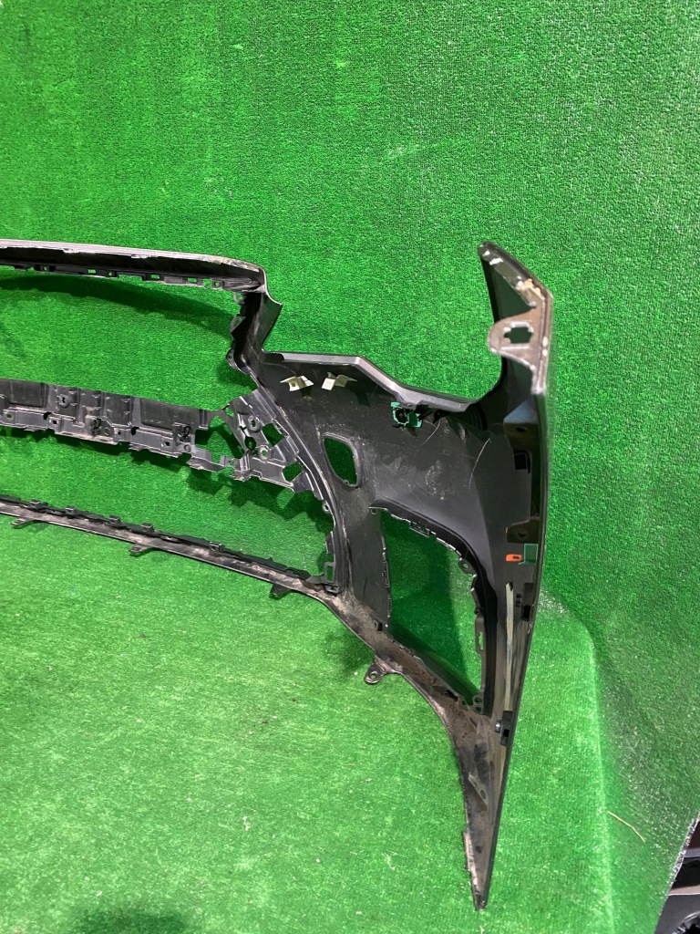 Бампер передній перед lexus ls500 lift 21- Оригінал