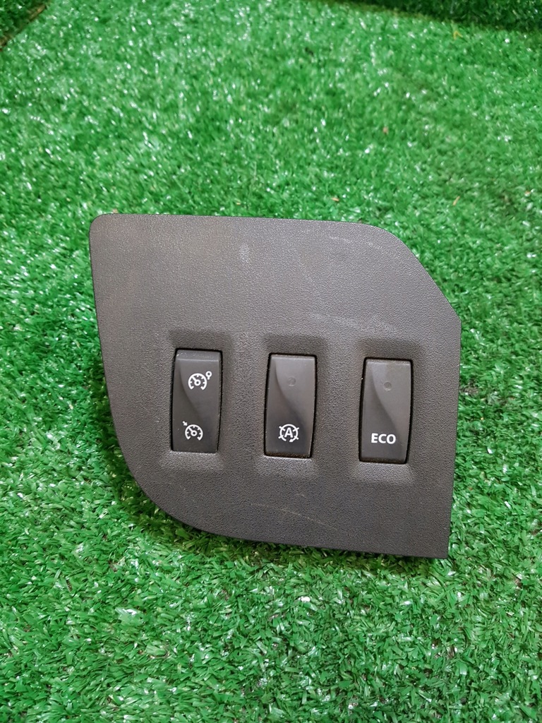 фото №1, Панель переключателей renault master 3 684950002r