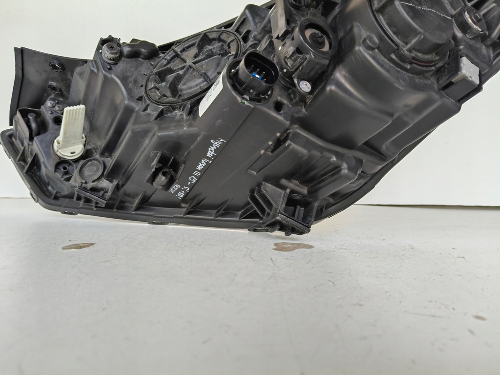 фото №9, Лампа правая фара hyundai tucson iii 15-