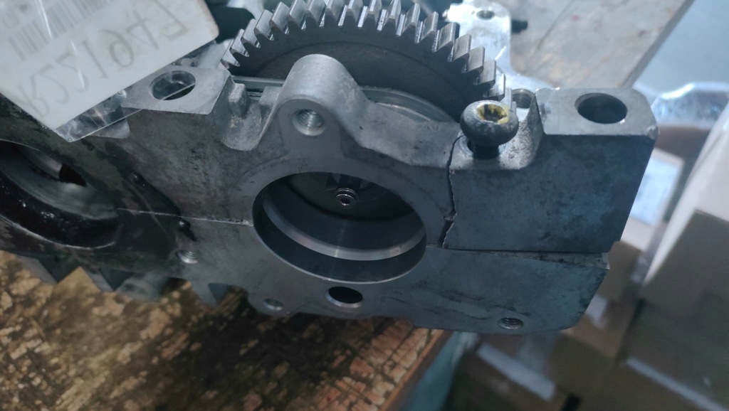 фото №14, Volvo s60 v70 xc70 xc90 2.4 d5 163km головка 08692974