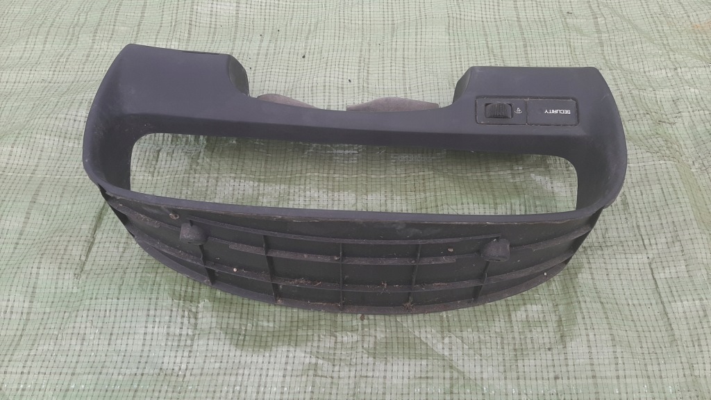 Рамка защита спидометра infiniti i30 i35 maxima a33 с Разборки