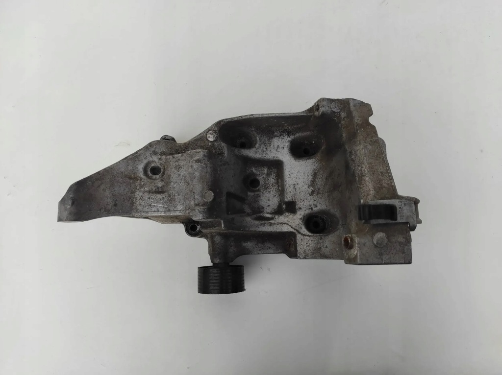 Купити Кронштейн кронштейн подушка генератора bmw 3 e90 5 e60