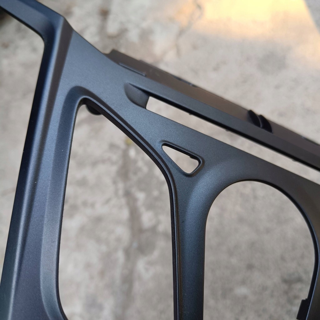 фото №4, Ford fiesta 2014 рамка захист панель радіо графіт