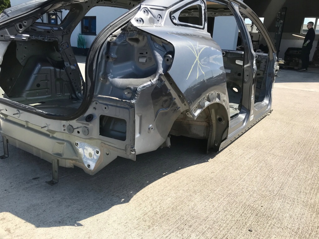 фото №4, Citroen e-c4 c4 iii 22r четверть крыло правый задняя