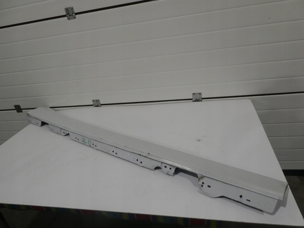 фото №1, Bmw 1 f20 молдинг порог правая 871133376